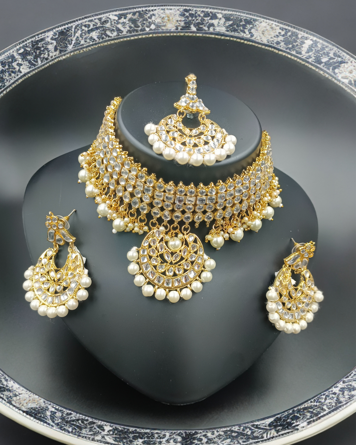 White Perl Kundan Set